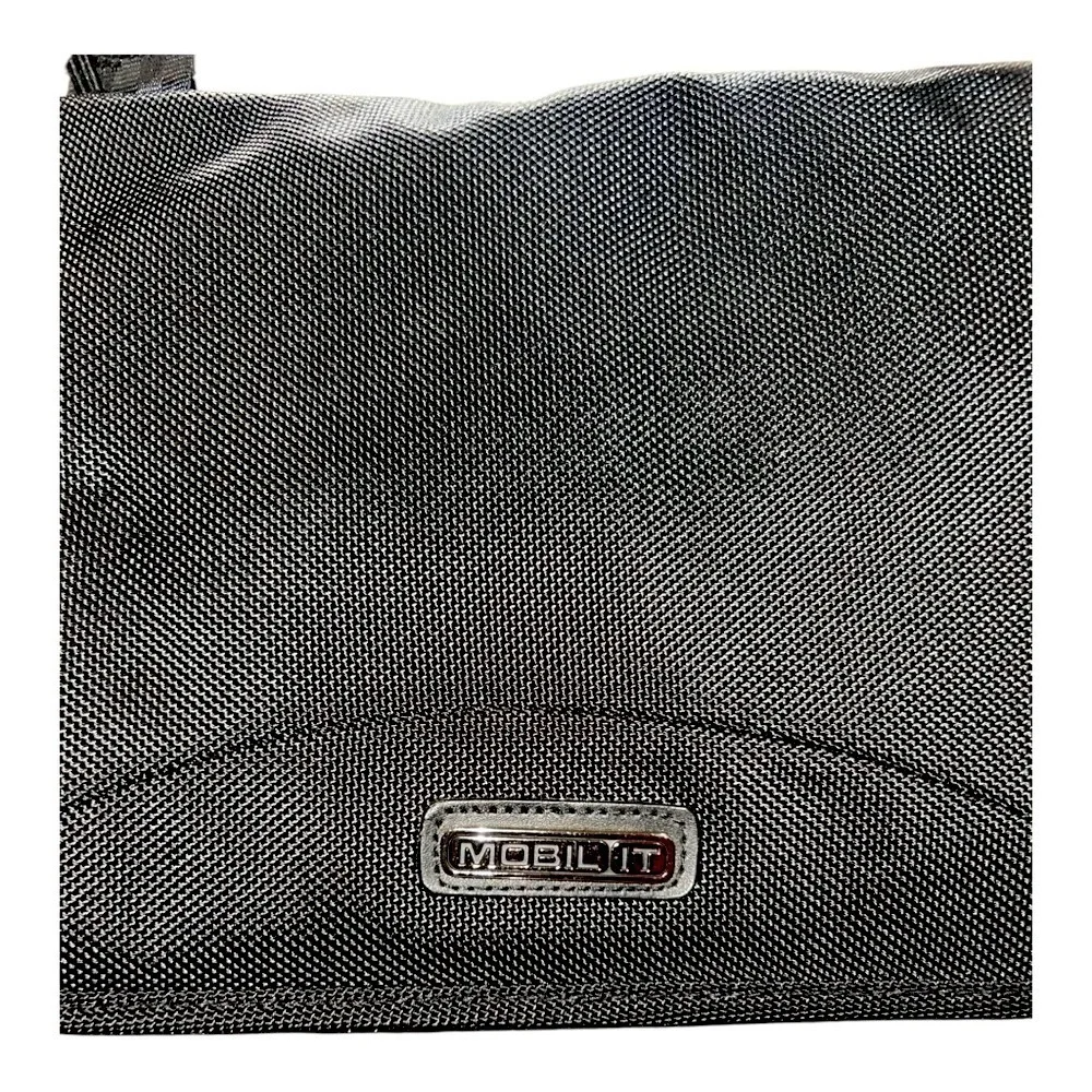 Black Travel Essentials Notebook Caddy NWT